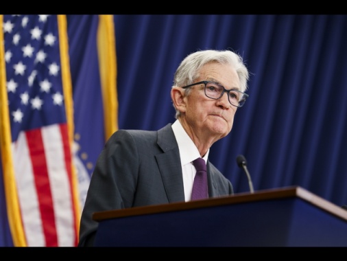 Powell apre a un taglio dei tassi di interesse