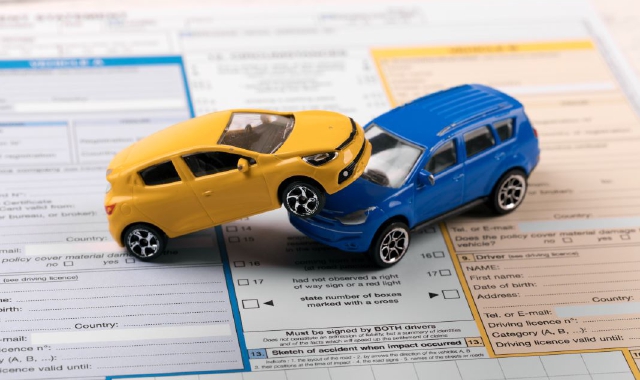 Difficoltà economiche e una scarsa cultura della prevenzione portano a un aumento delle auto che non risultano assicurate