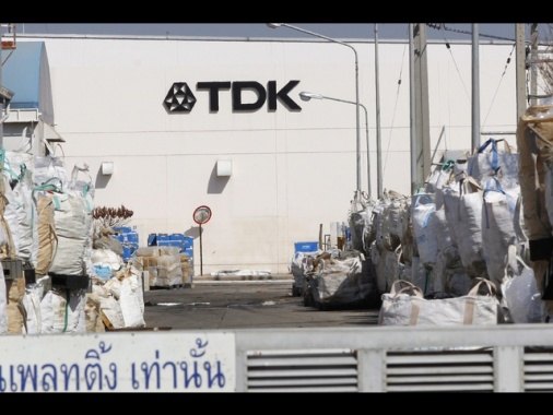 Trump, 'Cina ci dia magneti, altrimenti dazi del 200%'