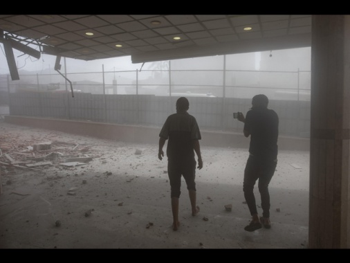 Media, attacchi israeliani a Gaza, 20 morti dall'alba