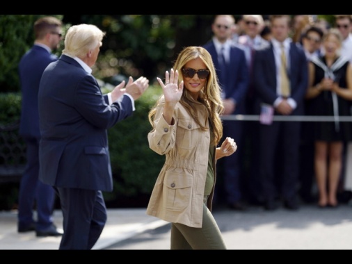 Vanity Fair valuta Melania Trump in copertina,rivolta dipendenti