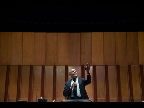 E' rottura sul San Carlo, nessun accordo sul soprintendente