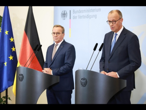 Berlino, 'Esercito forte è deterrenza migliore contro Russia'