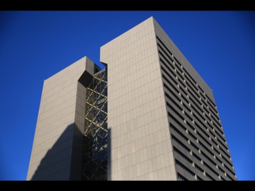 Cbs, almeno 20 feriti nella sparatoria a Minneapolis