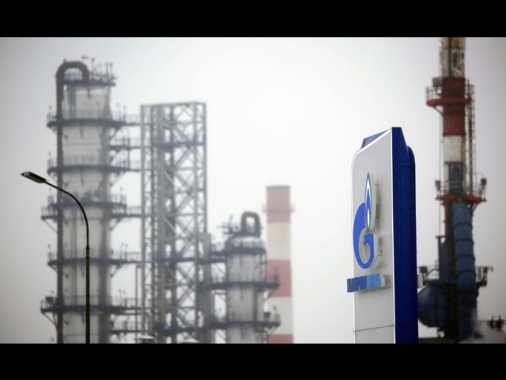 Canali Telegram russi, droni ucraini colpiscono due raffinerie