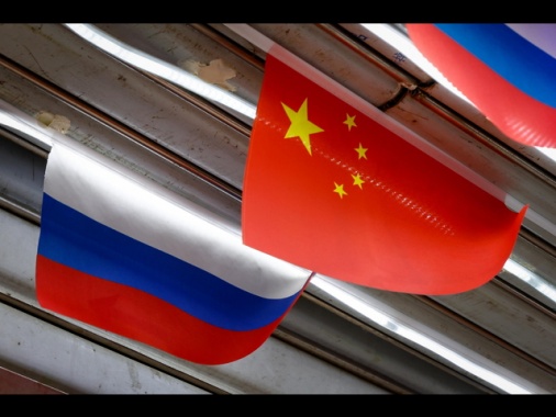 Cina, 'relazioni strategiche tra Pechino e Mosca'