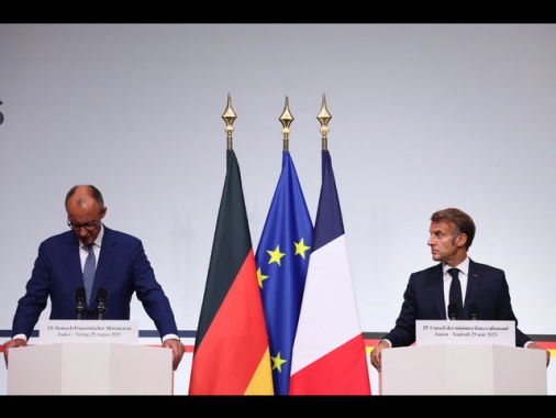 Parigi e Berlino aumentano forniture difesa aerea a Kiev