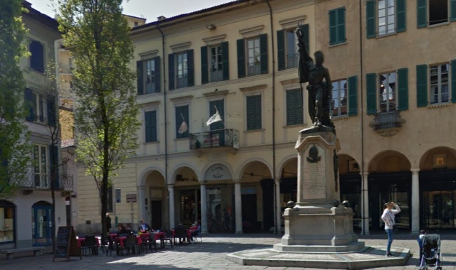 Varese si racconta, associazioni in piazza