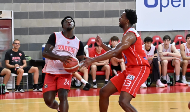 Ojm, amichevole con grinta