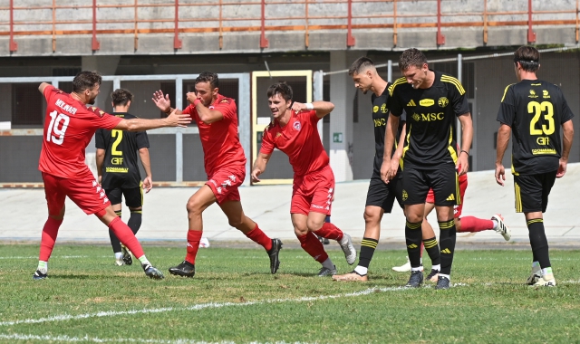L’anno scorso, nel primo turno di Coppa Italia, fu il Varese a imporsi per 2-0 (foto Blitz)