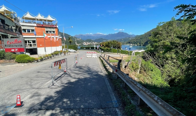 Frana tra Lavena e Marchirolo: corsia chiusa