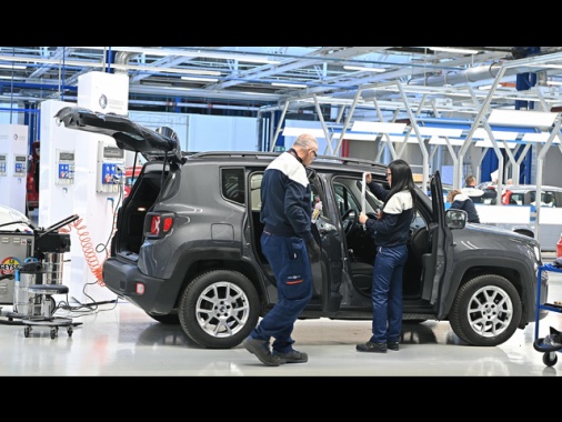 ++ Istat, a giugno +13mila occupati su mese, +218mila sull'anno