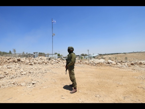 Media, arrestato il sindaco di Hebron, imposto coprifuoco