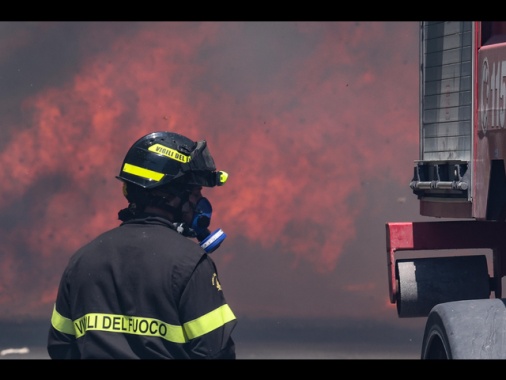 Incendio in casa nel Ravennate, morte madre 95enne e figlia