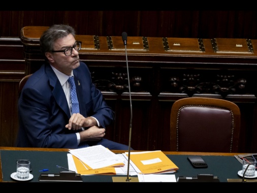 Il Tesoro colloca 18 miliardi di Btp, domanda 218 miliardi