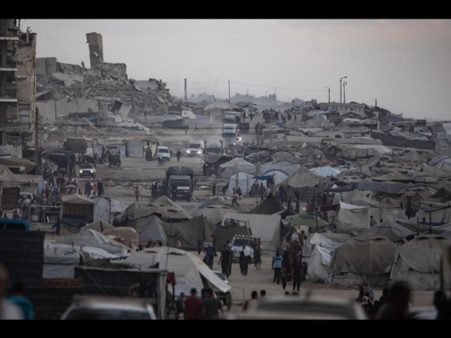 Media, 'notte infernale a Gaza, almeno 20 morti in raid'