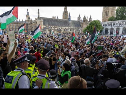 A Londra arresti alla manifestazione per Palestine Action