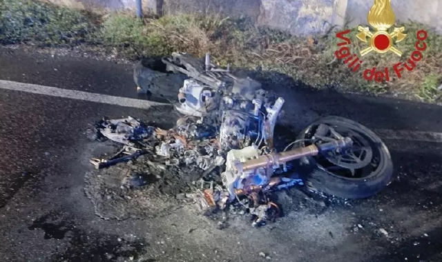 Tragedia della strada: muore motociclista di 26 anni