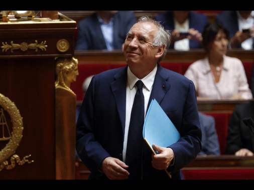 Bayrou alle 12 all'Eliseo per dare le dimissioni