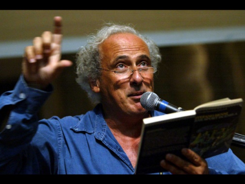 È morto Stefano Benni, lo scrittore di Bar Sport