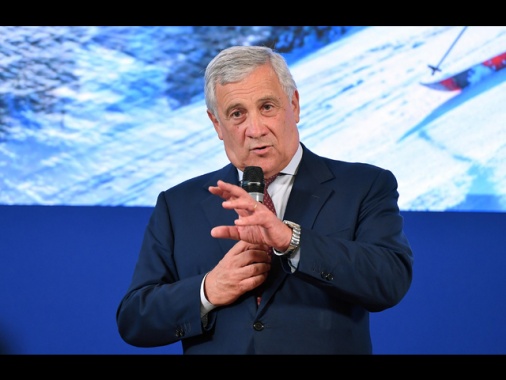 Tajani scrive a Al Thani, negoziati percorso obbligato