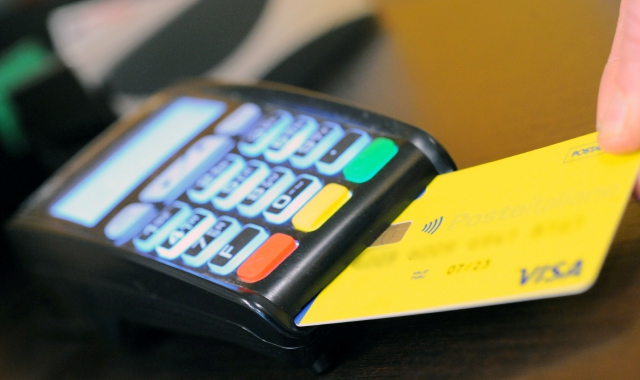 Cocaina pagata con il reddito di cittadinanza