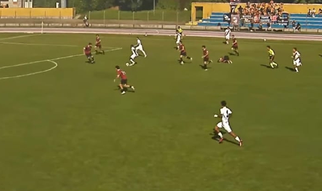 «Scimmia!»: insulti razzisti durante la partita