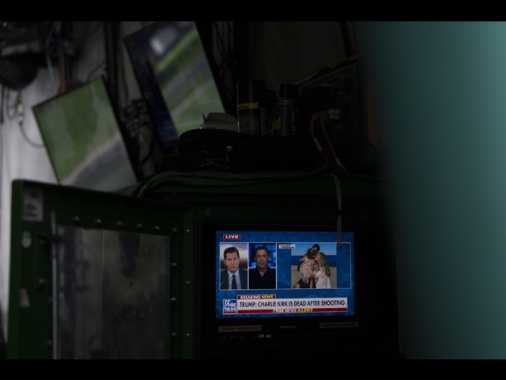 Governatore Utah, in custodia persona di interesse in caso Kirk