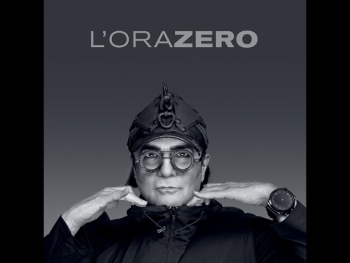 Renato Zero, il 3 ottobre arriva l'album L'Orazero