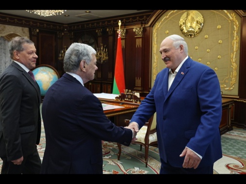 'Trump vuole riaprire l'ambasciata Usa a Minsk'