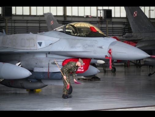 Berlino, rafforziamo impegno a difesa cieli polacchi