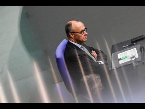 Domenica più di 13 milioni di tedeschi al voto in Renania