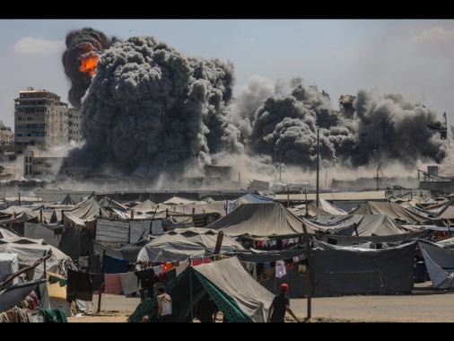 Cnn, oltre 1.800 edifici colpiti da Israele a Gaza City