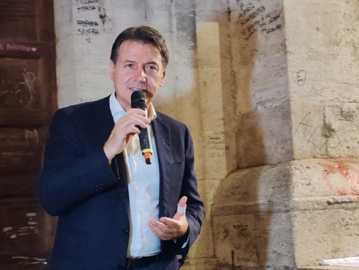 Conte, anche Tajani e Meloni abbassino i toni