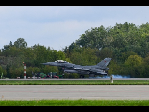 Droni russi in Ucraina, jet Polonia-Nato in volo a confine