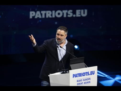 Al via a Madrid la kermesse di Vox con insulti a Pedro Sanchez