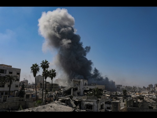 Media Gaza, distrutto da Idf edificio dell'Università islamica