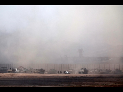 Idf, 'abbiamo iniziato a distruggere siti di Hamas a Gaza City'