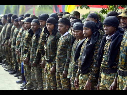 I ribelli maoisti indiani annunciano la fine dei combattimenti