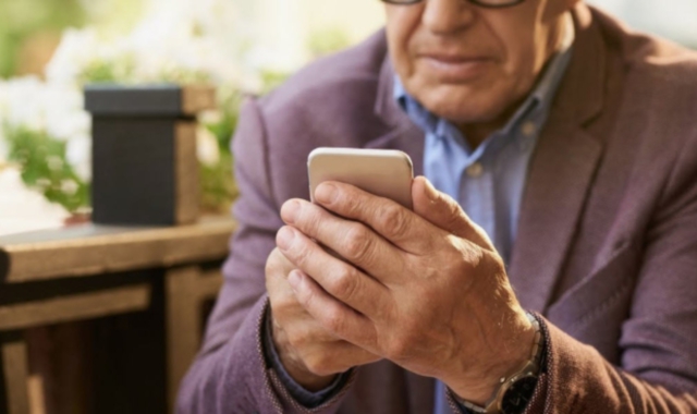 Truffa telefonica da 2mila euro. «Non ci credo» e chiama i carabinieri