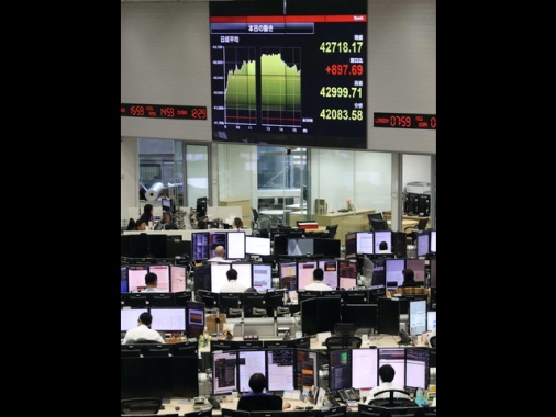 Borsa: l'Asia sale con Tokyo dopo taglio tassi della Fed