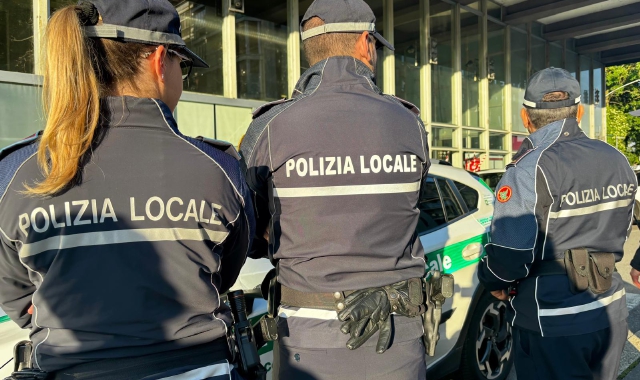 I controlli della Polizia locale si sono concentrati in particolare in zona stazione (foto Archivio)