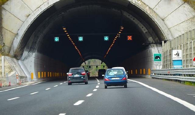 Autostrada gratis da Sesto a Castelletto: sì unanime