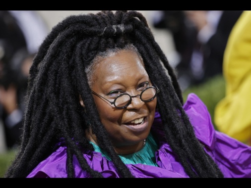 Fcc Usa, nel mirino c'è anche Whoopi Goldberg