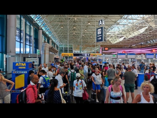 Meno disservizi per gli aerei nell'estate 2025