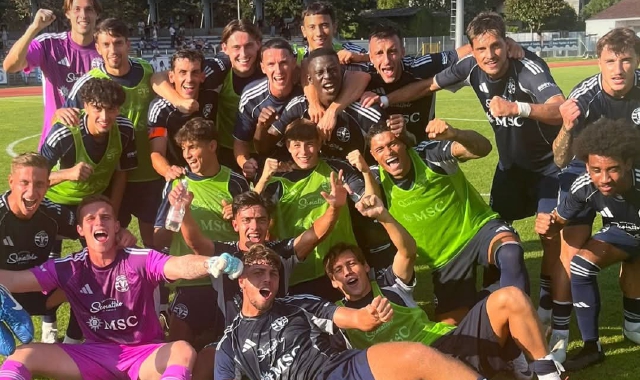 L’esultanza delle Fenici per la vittoria di oggi