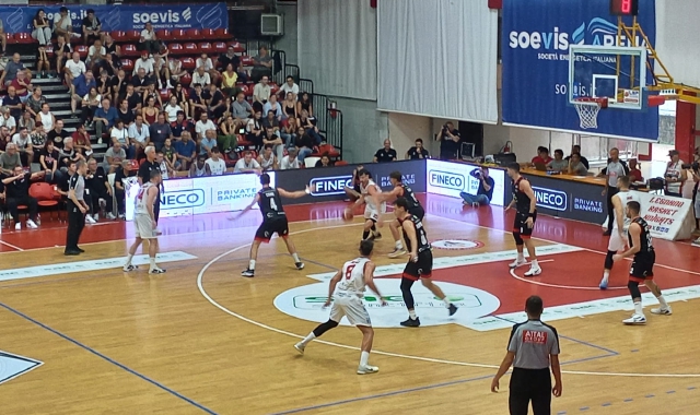 Cizauskas inventa, Legnano abbatte Vicenza