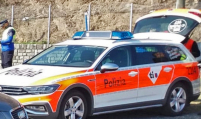 In moto a 107 all’ora. Non potrà più circolare in Svizzera