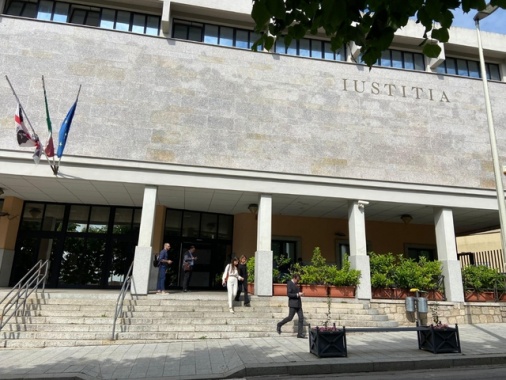 Ciro Grillo e i 3 suoi amici condannati per stupro di gruppo