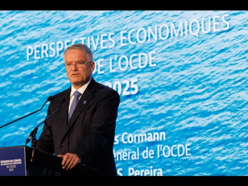 Ocse, Pil mondiale giù al 3,2% in 2025, 2,9% in 2026